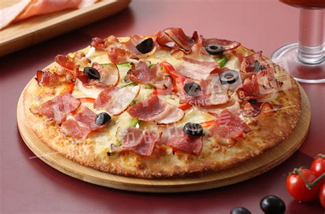 萨莉亚披萨加盟费多少钱及加盟条件 - 寻餐网