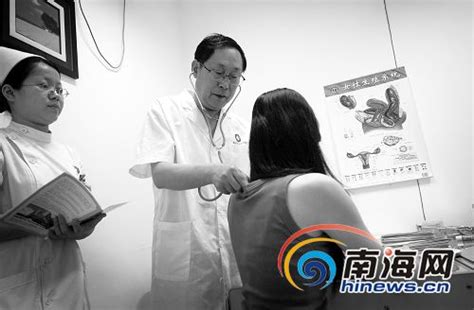 中国首部乡村医生公益纪录片《乡村里的医生》