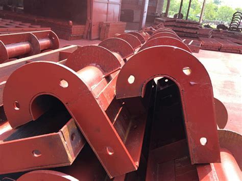 武汉组合钢模板厂家简述武汉组合钢模板和传统模板相比有哪些优势 - 武汉汉江金属钢模有限责任公司
