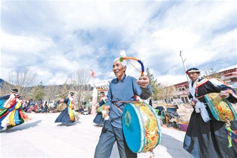 畅游新西藏 守护第三极 第四届藏博会拉萨昨晚开幕