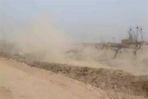 新疆：多地出现大风沙尘暴天气-中国气象局政府门户网站