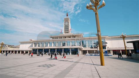 长沙火车站东广场“变形记”：“容颜”靓了，旅客市民都乐了_品质提升年_芙蓉新闻网