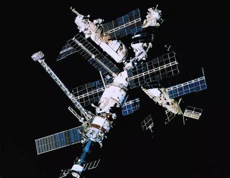 深度：中国空间站将成全球唯一 美空间站只能烧成灰_手机新浪网