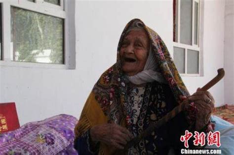 世界最长寿老人！新疆130岁老人有什么长寿秘诀_社会新闻_南方网