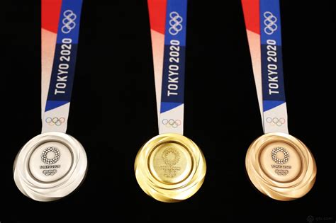 奥运会金牌是纯金的吗-奥运会金牌成分介绍-腾蛇体育