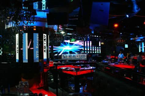 酒吧LED全彩屏设计、生产、施工_CO土木在线