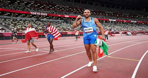 东京奥运会男子百米决赛冠军是谁-东京奥运会男子100米决赛冠军介绍-腾蛇体育