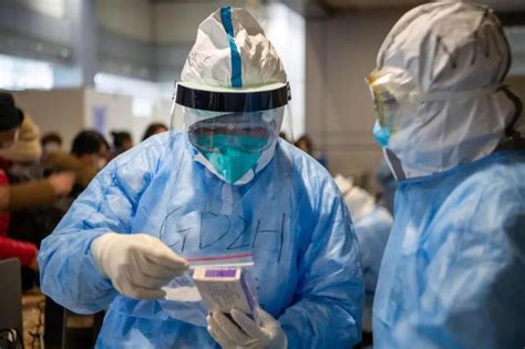 2019冠状病毒病（COVID-19）救援中的中国国际应急医疗队