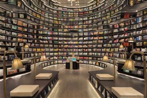 中国十大知名书店品牌排行榜：历史悠久的新华书店排第一，第八是三联书店 - 十大排行 - 酷奇猫