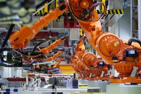 ABB机器人的冲压自动化生产线_智能机器人_AI资讯_工博士人工智能网