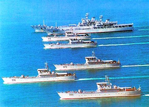 图文资料：079型小型登陆舰(玉林级)_资讯_凤凰网