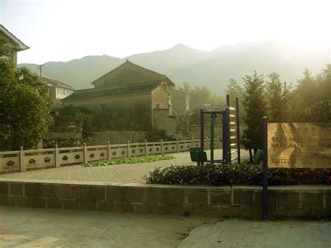 从“卖石头”到“卖风景” 安吉余村用这些照片来讲述背后的故事-中国网