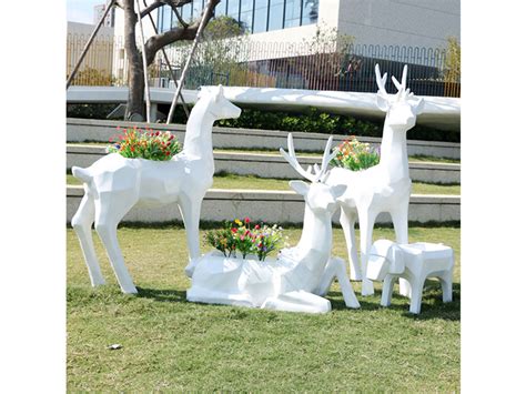 定制不锈钢几何鹿公园草坪动物景观小品摆件-不锈钢动物雕塑-图片价格