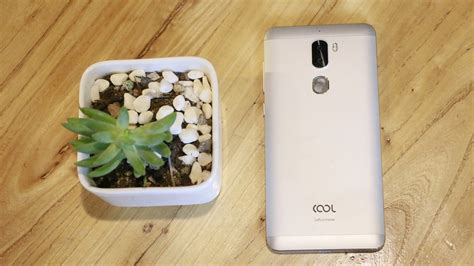 【视频】乐视Cool1 dual手机上手评测 双摄能否PK iPhone7 Plus？ --小数据科技智库