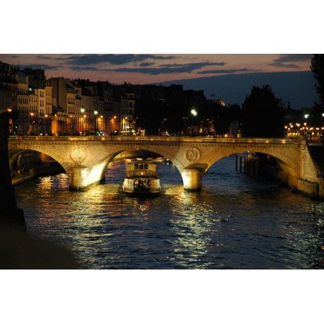 法语金融新的巴黎市夜间街灯和玻璃商塔法国晚上巴黎市的夜在高清图片下载-正版图片307962810-摄图网
