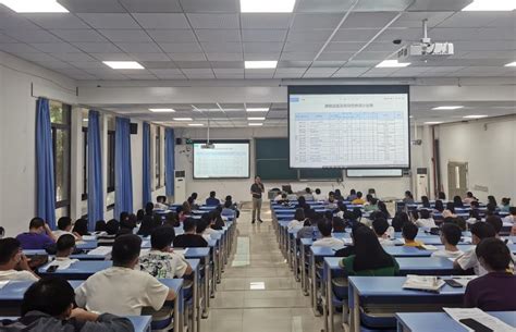 [2021年迎新季系列报道（3）]智能技术与工程学院开展首批“3+2”专本贯通新生入学教育-重庆科技学院