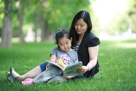 华晨宇首次提起母亲，有今天全靠她，父母是孩子最好的启蒙老师