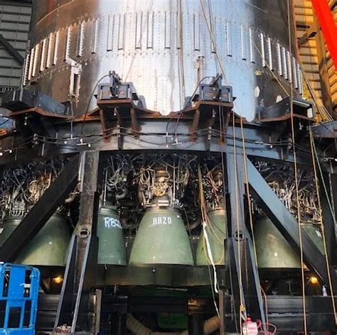 我国完成220吨级发动机样机！未来用于超重型火箭，为登月做准备_凤凰网