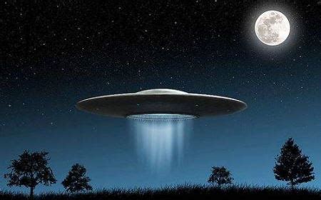 2011年巴西亚马逊拍到外星人影像，UFO是否真实存在？ - UFO中文网