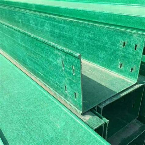 金华市槽式梯式防腐玻璃钢电缆桥架生产厂家批发价现货-六强