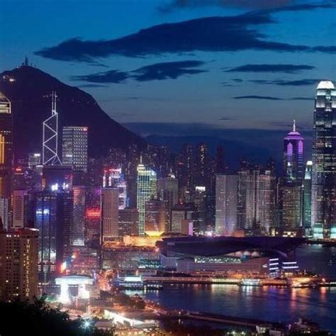 你印象中的香港是什么样的？ - 知乎
