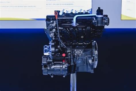 丰田发布全球最高热效率发动机：41%！是怎么做到的？_搜狐汽车_搜狐网