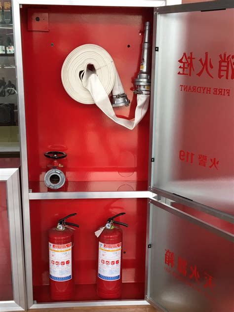 不锈钢消防箱门的开启角度-沧州铁狮消防科技有限公司