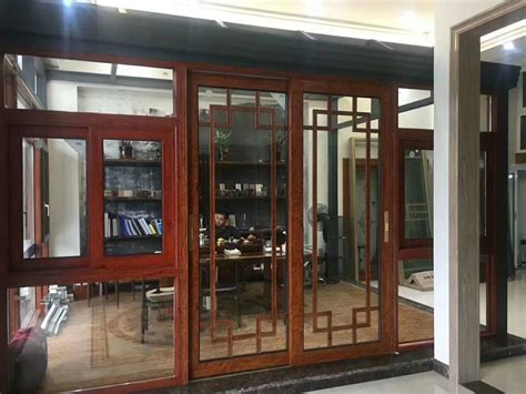 现代门窗展厅店面设计案例_苏州三木设计-站酷ZCOOL