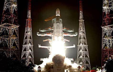 印度发射36颗卫星，太空空间拥挤加剧 - 周末画报