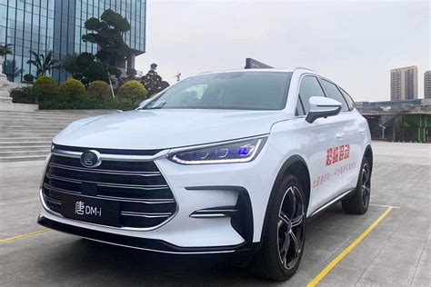 2020北京车展：比亚迪2021款唐EV亮相 搭载全新“刀片电池”_凤凰网