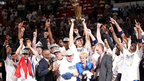 历年NBA总冠军中当年常规赛战绩最差的是哪个队？