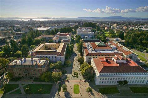 加州大学伯克利分校有哪些独特的校园文化和传统？ - 知乎