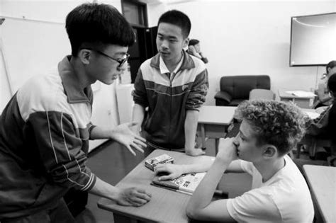洋气了!沈阳市外国语学校八种外语全都对接学生出国项目__中国青年网