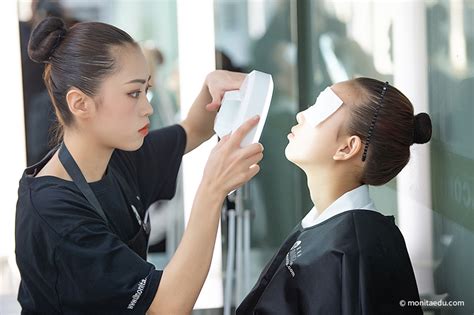 化妆首课 | 从了解专业化妆师开始 - 化妆实践活动 - 蒙妮坦
