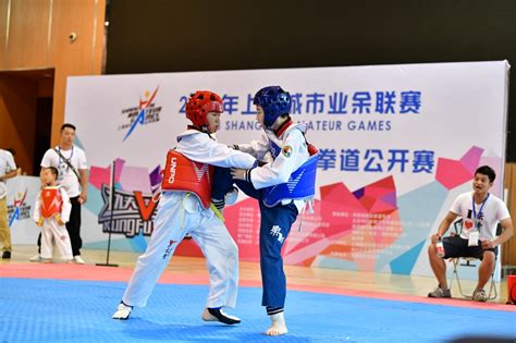 城市业余联赛跆拳道公开赛举行 世界冠军亲自授课——上海热线体育频道