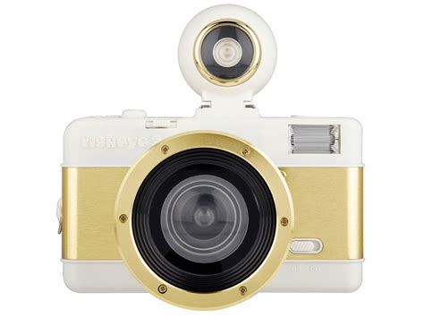 LOMO 推出首款搭载可换镜头的 Diana Instant Square 拍立得相机 | 咔够网