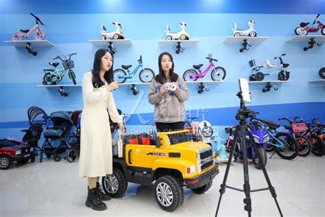 河北平乡：童车玩具产销两旺-人民图片网