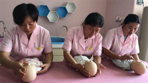 如何成为一名母婴护理师，月嫂育儿嫂职业技能培训-宝贝分享网