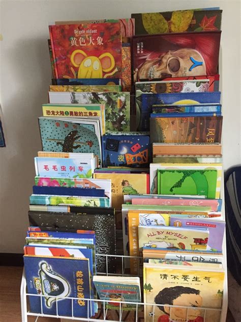 儿童书架卡通实木落地书柜简易幼儿园宝宝置物架小学生绘本小书架-阿里巴巴