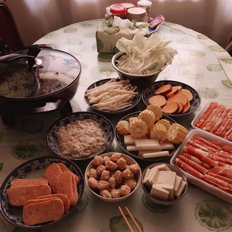 【火锅配菜的做法步骤图，火锅配菜怎么做好吃】熊猫家的菜_下厨房