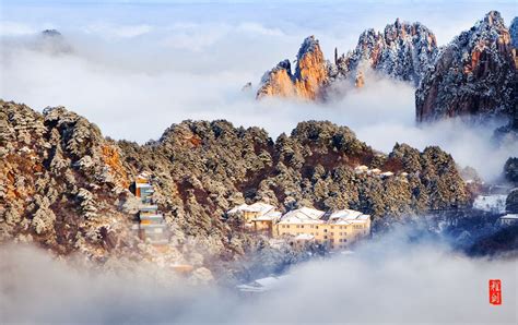 黄山迎来摄影狂潮--雾凇频出、云雾缭绕、雪景雪松更是为黄山锦上添花_摄影资讯_国际旅游摄影网