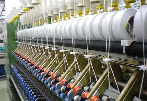 现代纺织厂纺纱机高清图片下载-正版图片501171072-摄图网