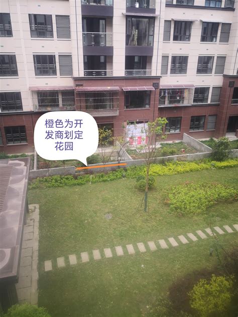 楼道公共区域被邻居私占成“玄关” _社会_丹阳新闻_丹阳新闻网