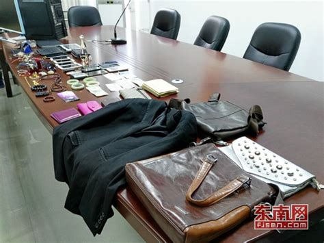 惠安警方举行返赃大会 20多万元的赃款赃物归还原主 - 城事要闻 - 东南网泉州频道