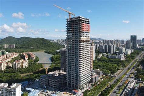 重庆在建第一高楼施工忙|第一高楼|重庆|塔楼_新浪新闻