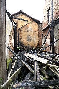 上海大火被烧楼体内部照片曝光 挽救建筑（图）_房产资讯-太原房天下