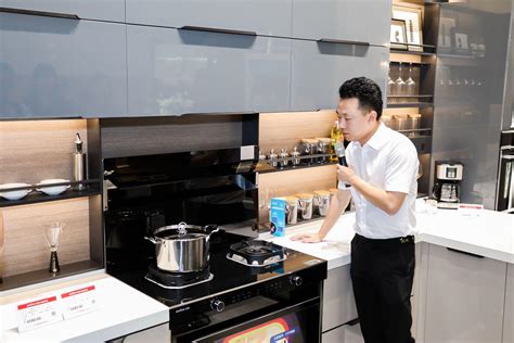 厨电行业开启消费“内循环”，浙江嵊州造出智能厨灶网红爆款 - 新智派