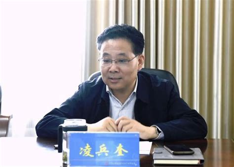 重庆高新区管委会副主任王书瑞一行考察指导众创之家-合作与发展处