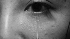 一个男人的眼泪-欧莱凯设计网