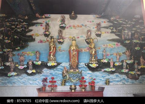 墙壁上的满天神佛雕像高清图片下载_红动中国
